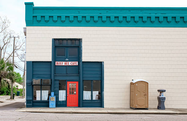 Best Portable restroom trailer rental  in Vivian, LA